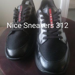PRADA MEN’S LEATHER SNEAKERS